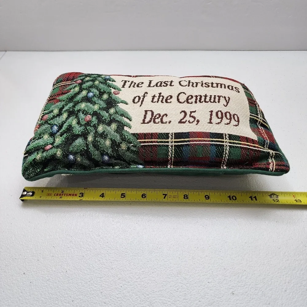 VTG Needlepoint Accent Pillow The Last Christmas Of The Century Dec 25, 1999